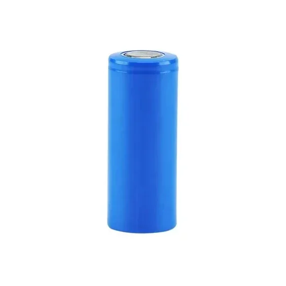 32650/32700 3.2V Rechargeable 6000mAh LifePO4 Battery Cell for Solar — Power & Components — Detail / close-up