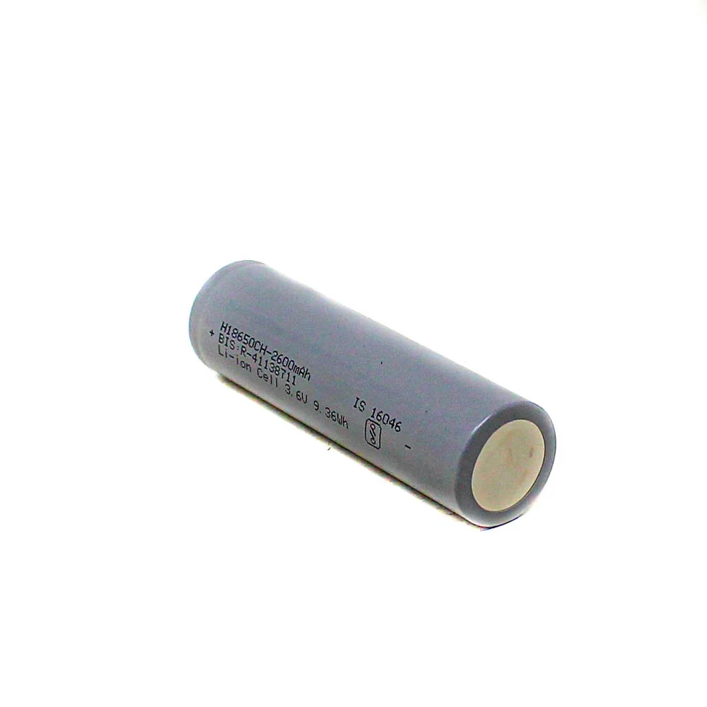 BAK NMC 18650 2600mAh (3c) Lithium-Ion 3.6V Battery A+ Grade — Power & Components — Detail / close-up