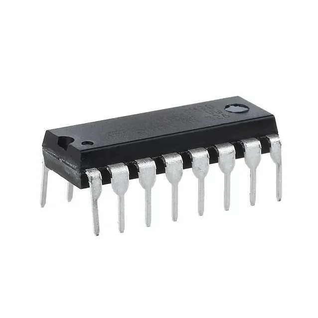 L293D Stepper Motor Driver IC Chip — Power & Components — Detail / close-up